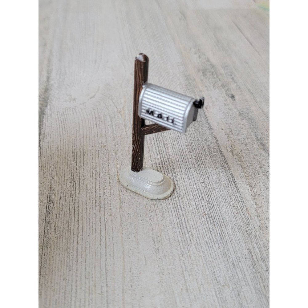 House mail box metal village accessory xmas decor‎